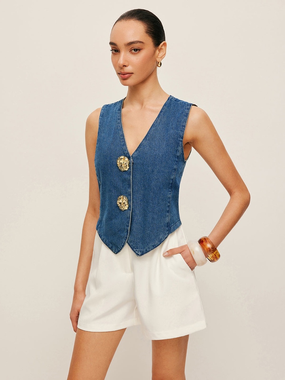 Commense Tailored Denim Button-Up Vest in Blue size Medium. New with tag - Picture 3 of 6